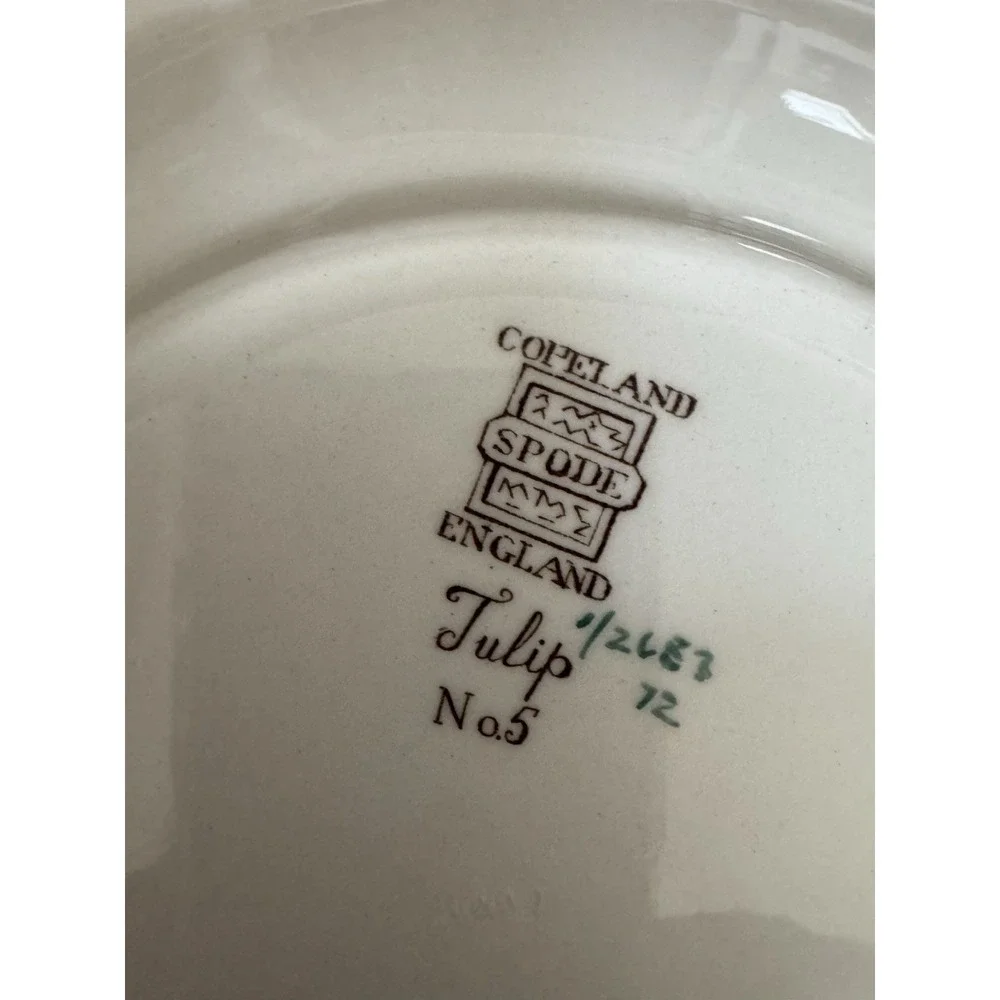 Vintage Copeland Spode Tulip No. 5 Plate Made in England 9 1/8